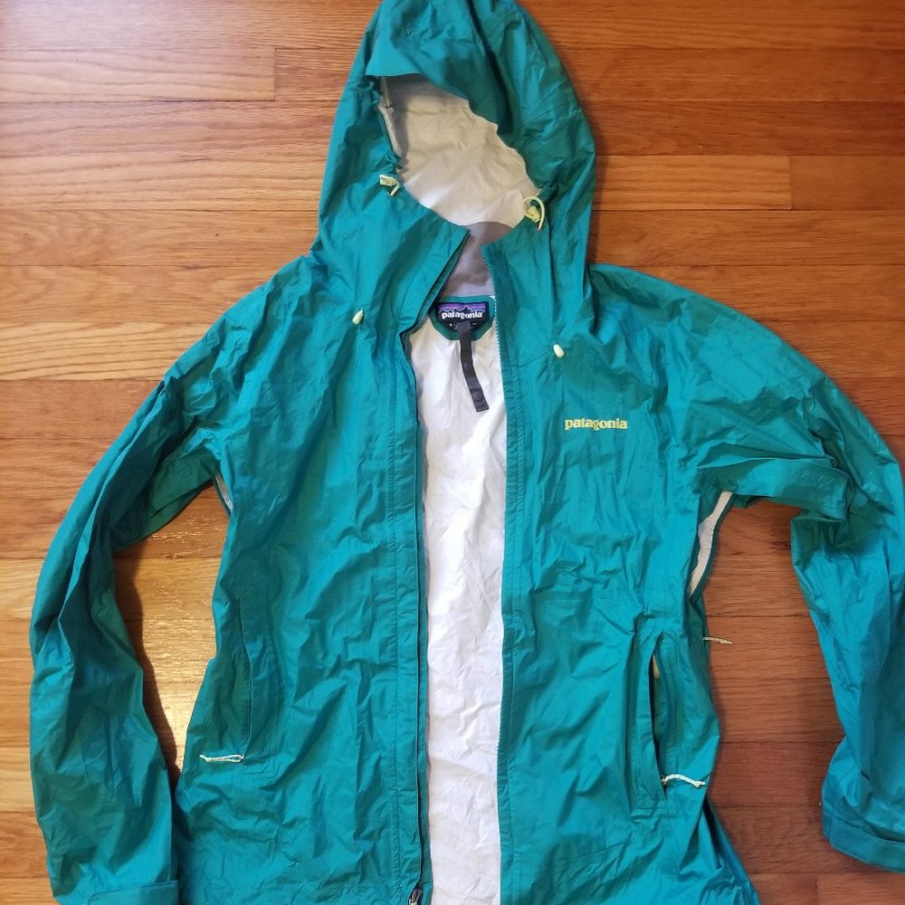 Patagonia Women's Torrentshell Rain Jacket